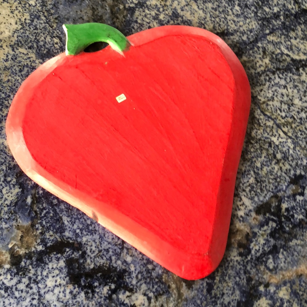 WOODEN STRAWBERRY PLATTER - Picture 3 of 10